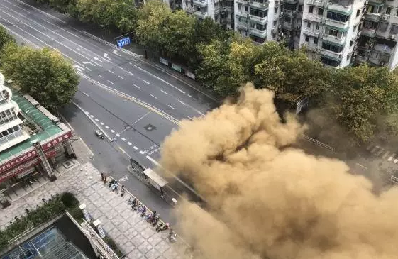 建筑加固｜杭州建國(guó)北路出現(xiàn)塌陷 小區(qū)傾斜