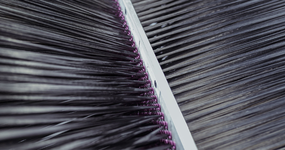 從碳纖維到碳布，它如何一步步變強