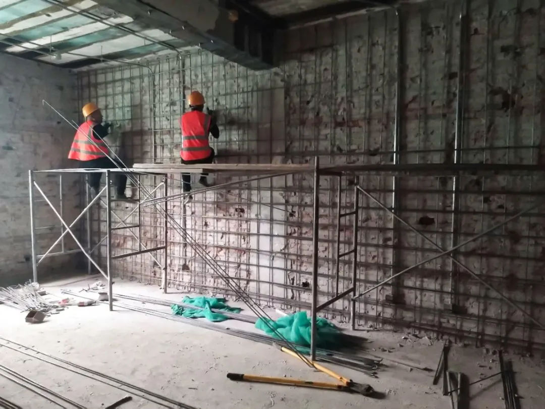 加固施工現(xiàn)場 加固施工現(xiàn)場